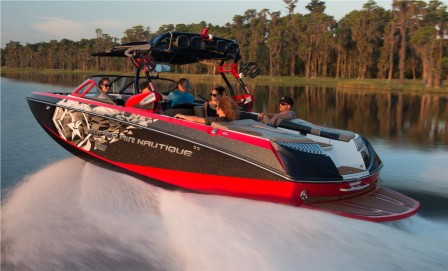 Belotte_SUPER_AIR_NAUTIQUE_G25_-_2015.jpg