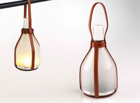 Lampe_Bell_Louis_Vuitton_par_Edward_Barber_et_Jay_Osgerby.jpg