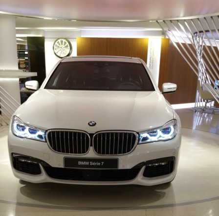 BMW_M_serie_7.jpg