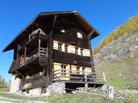 Hospital_Seppec_Location_Chalet_Valais__1_.jpg