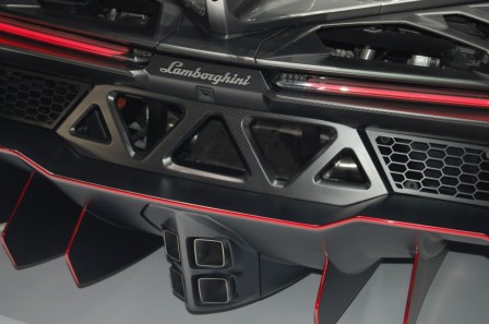 Lamborghini-Veneno__4_.jpg