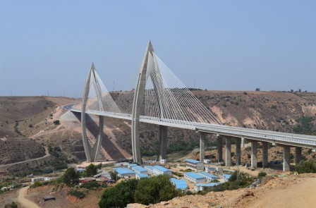 Rabat__le_nouveau_pont_a_haubans__2_.jpg
