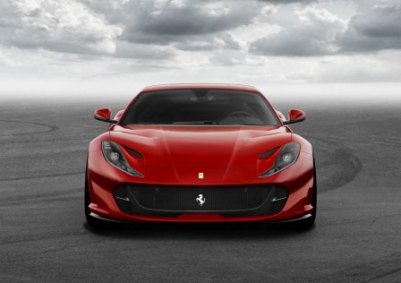 Ferrari_812__4_.jpg