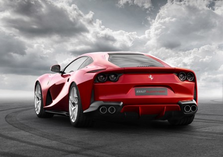 Ferrari_812__5_.jpg