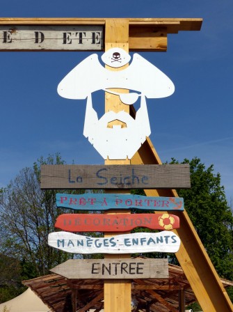 le-marche-de-la-Seiche-Sevrier-Lac-Annecy-logo-entree.jpeg