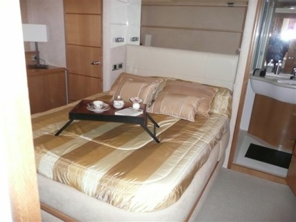 Antibes_yacht_show_3.jpeg, juil. 2012 Antibes_yacht_show_3.jpeg